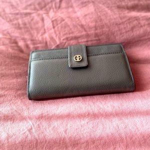 Gianni Bernini Leather Billfold / Checkbook Wallet - Silver / Grey - Never Used!
